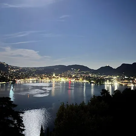 Apartamento Dave Luxury View Como